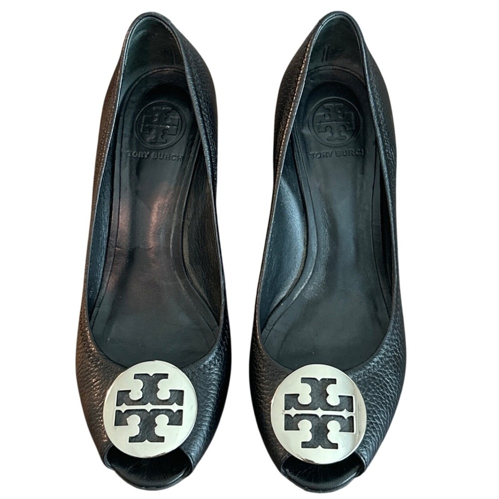 Tory Burch Peep Toe Wedge Pumps Black Leather Silver Logo Size 8